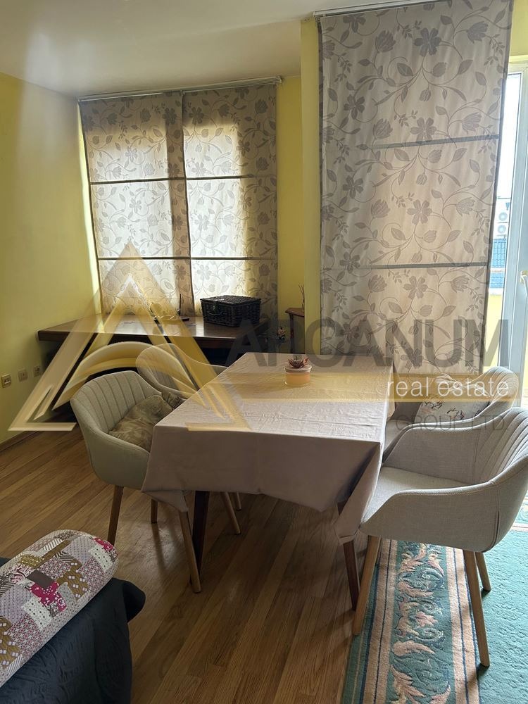 Дава под наем 3-СТАЕН, гр. Варна, Зимно кино Тракия