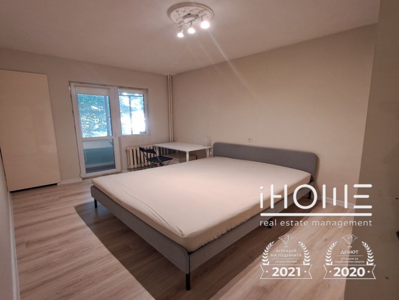 De inchiriat  1 dormitor Sofia , Țentâr , 65 mp | 16514346 - imagine [4]