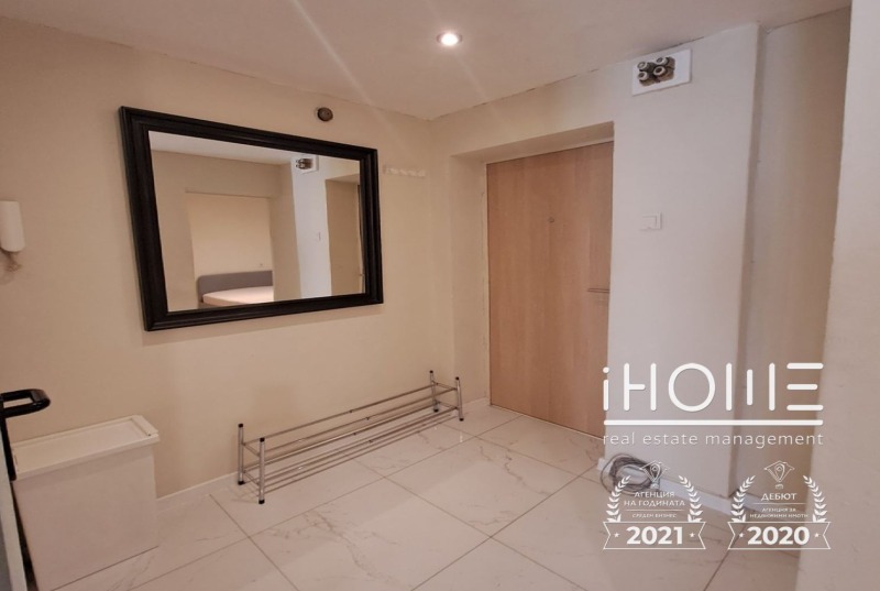 De inchiriat  1 dormitor Sofia , Țentâr , 65 mp | 16514346 - imagine [3]