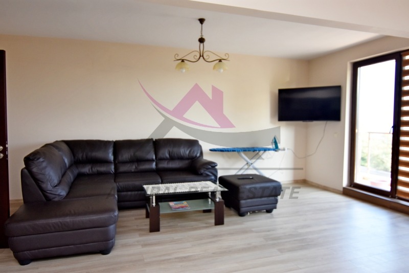 Издаје се  2 спаваће собе Варна , Бриз , 128 м2 | 53785230