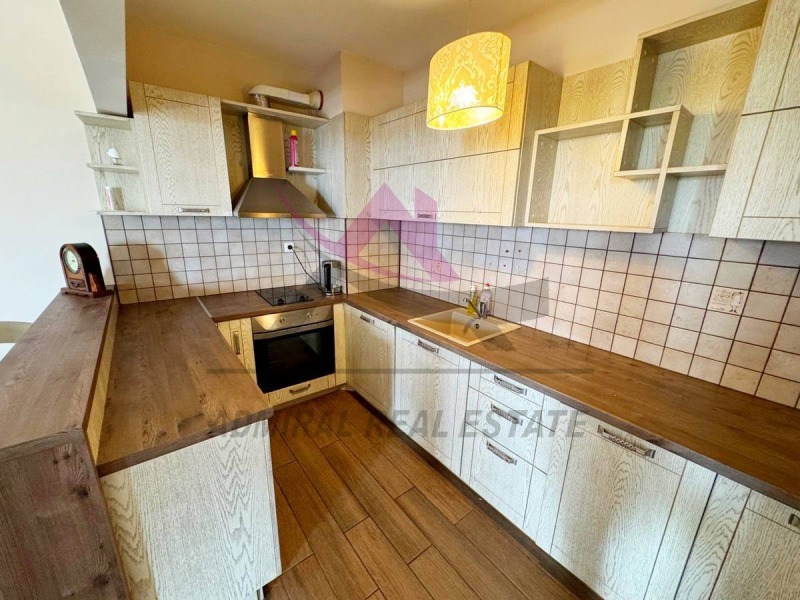 Дава под наем  3-стаен град Варна , Бриз , 128 кв.м | 53785230