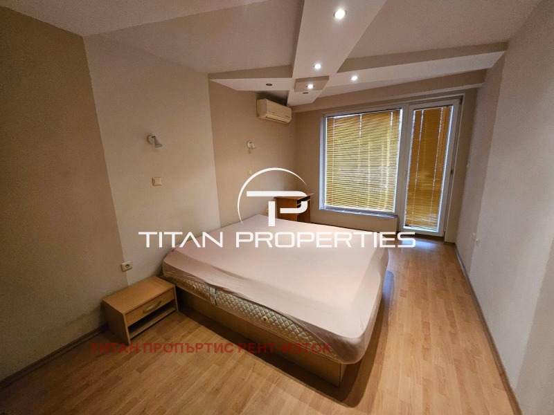 Дава под наем 3-СТАЕН, гр. Бургас, Славейков, снимка 12 - Апартаменти - 53044485