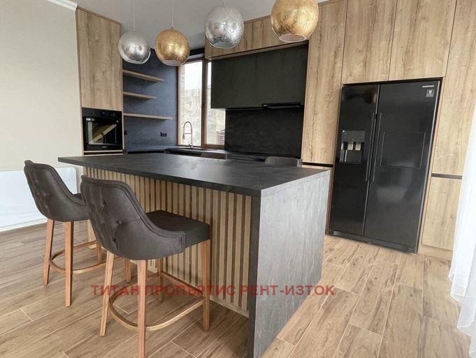 Дава под наем  Къща град Бургас , Сарафово , 230 кв.м | 75918735 - изображение [9]