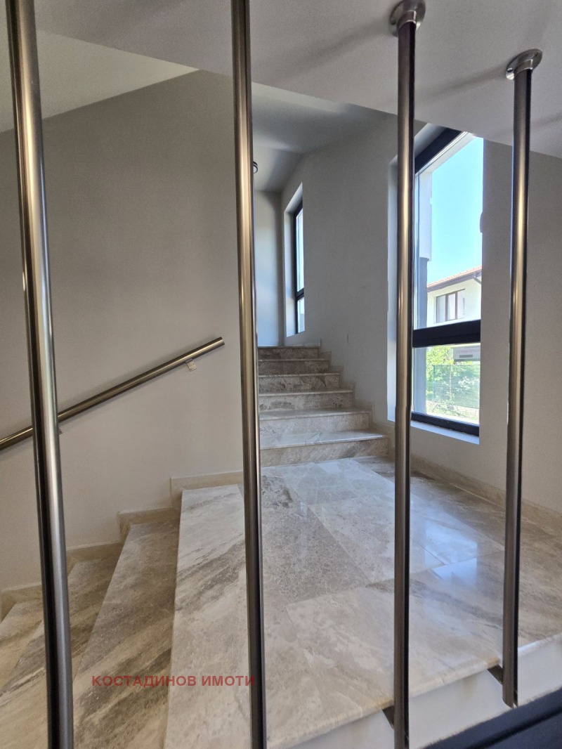 Do wynajęcia  1 sypialnia Plowdiw , Ostromila , 65 mkw | 68278917 - obraz [12]
