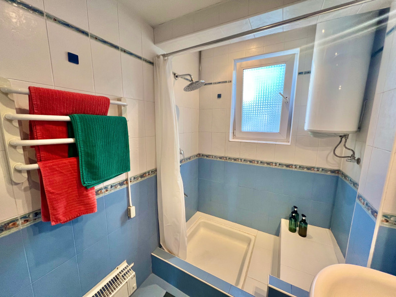 Издаје се  2 спаваће собе Варна , Грацка махала , 70 м2 | 47360710 - слика [9]