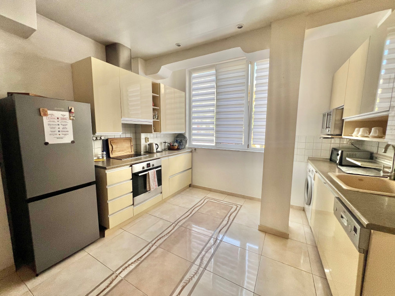 Издаје се  2 спаваће собе Варна , Грацка махала , 70 м2 | 47360710 - слика [6]