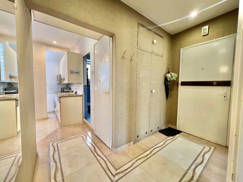 Издаје се  2 спаваће собе Варна , Грацка махала , 70 м2 | 47360710 - слика [10]