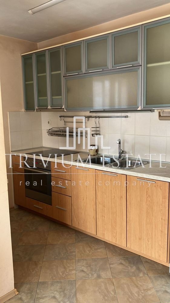 Дава под наем 3-СТАЕН, гр. Пловдив, Кючук Париж, снимка 7 - Апартаменти - 53009047