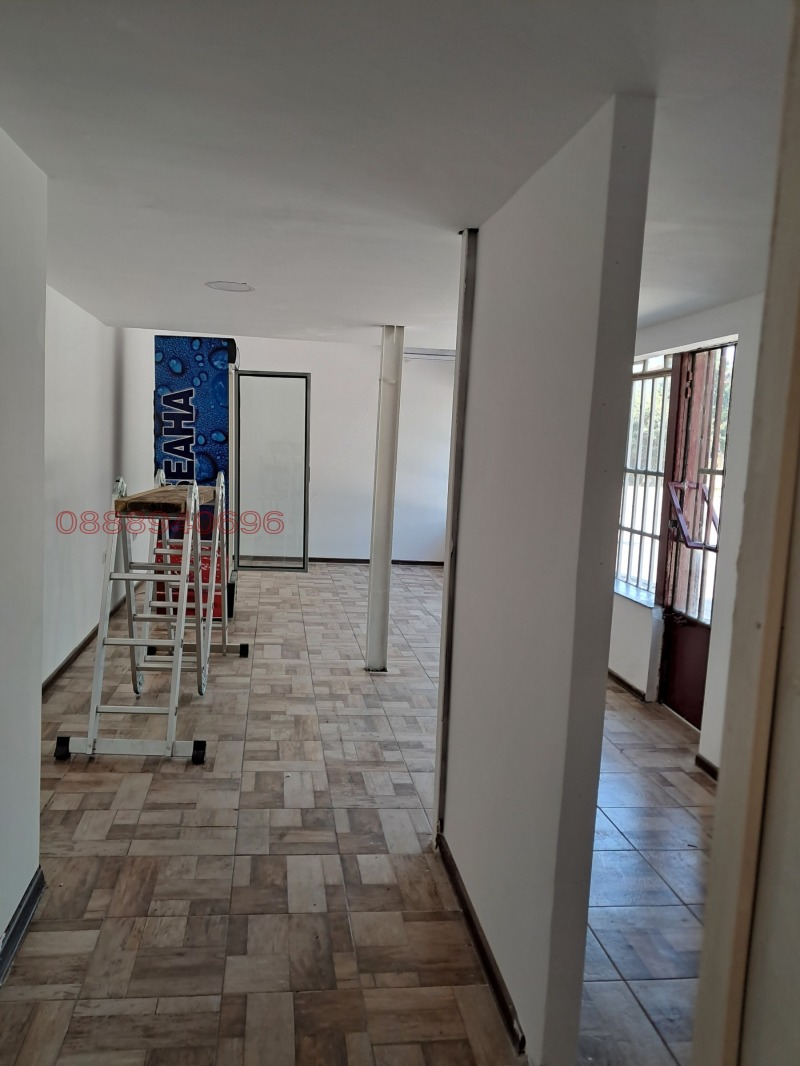 K pronájmu  Prodejna Sofia , Levski , 45 m2 | 69044182 - obraz [3]