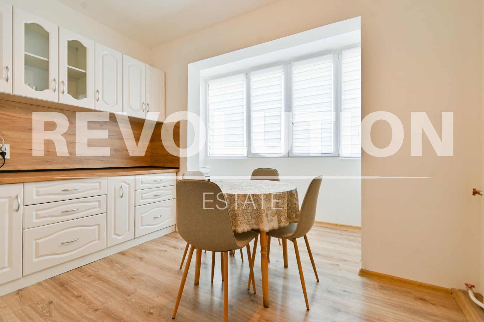 ���� ��� ���� 4-����� | Imot.bg � ����������� 4