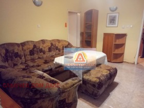 1 dormitorio Tombul dzhamiya, Shumen 4