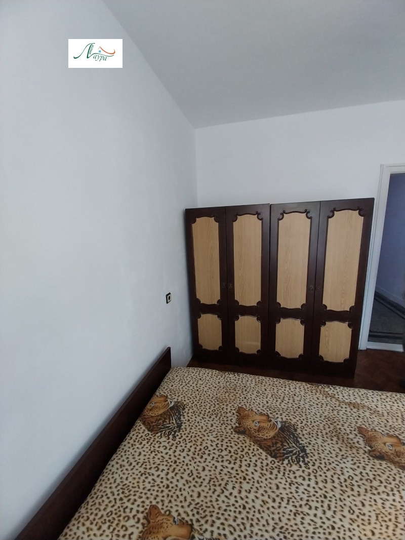 Vuokrattavana  2 makuuhuonetta Šumen , Dobrudžanski , 80 neliömetriä | 36667775 - kuva [5]