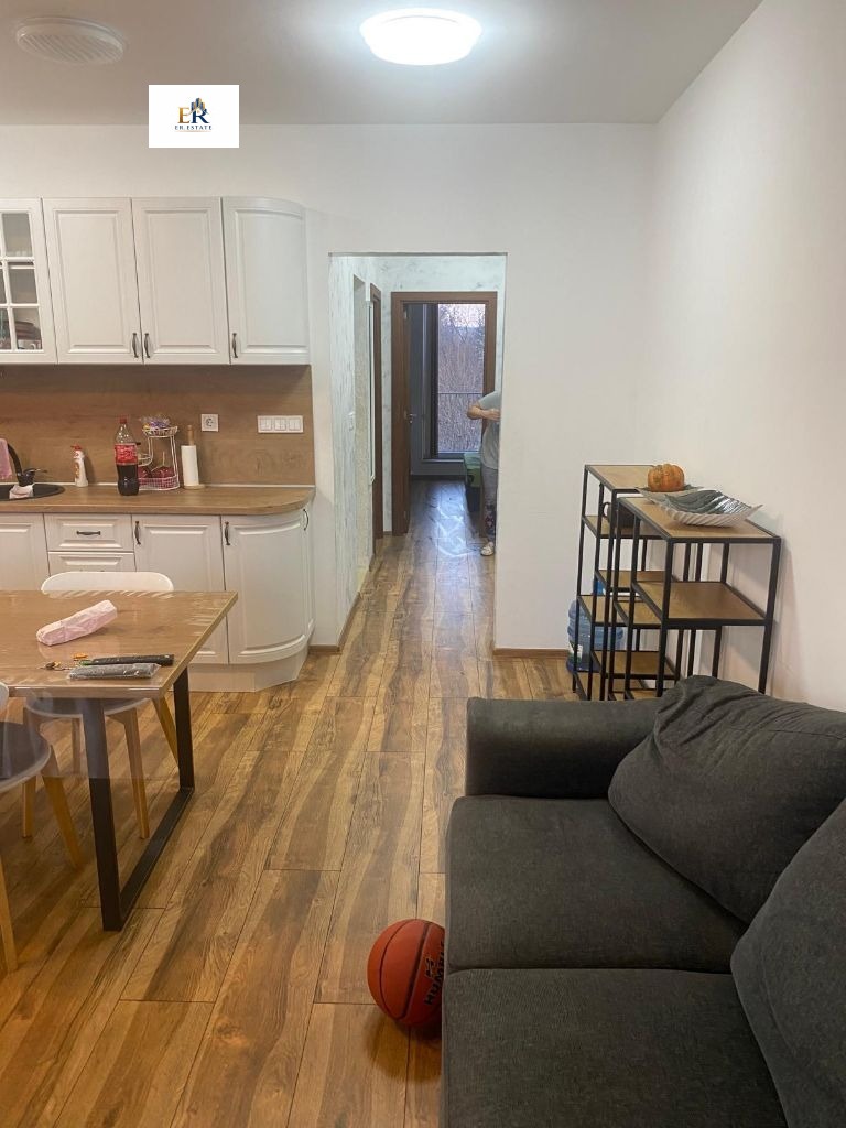 Дава под наем 3-СТАЕН, гр. Плевен, Идеален център, снимка 5 - Апартаменти - 53233599