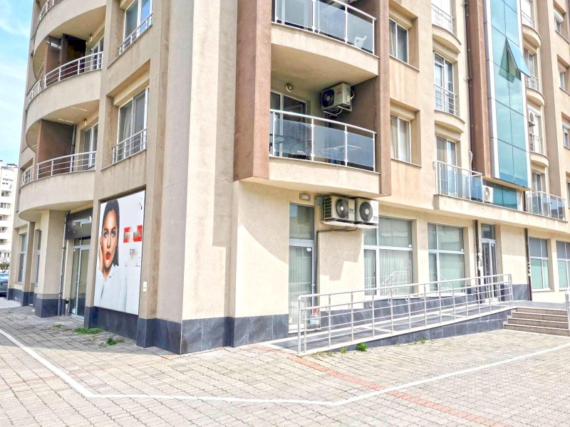 Дава под наем  Магазин град Пловдив , Тракия , 198 кв.м | 54190189 - изображение [3]