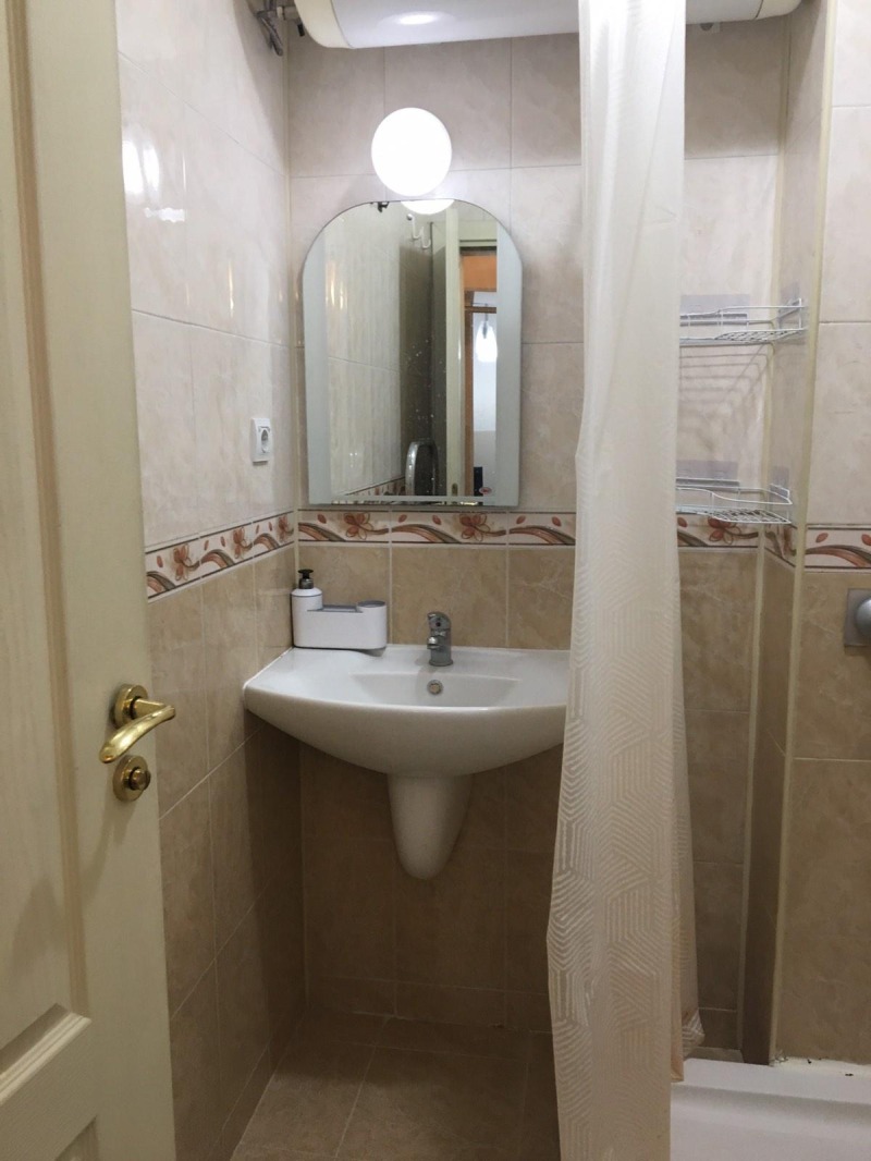 For Rent  1 bedroom Plovdiv , Sadiyski , 50 sq.m | 50872072 - image [8]