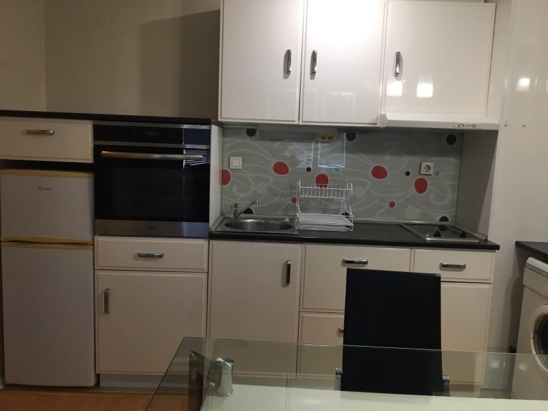 For Rent  1 bedroom Plovdiv , Sadiyski , 50 sq.m | 50872072