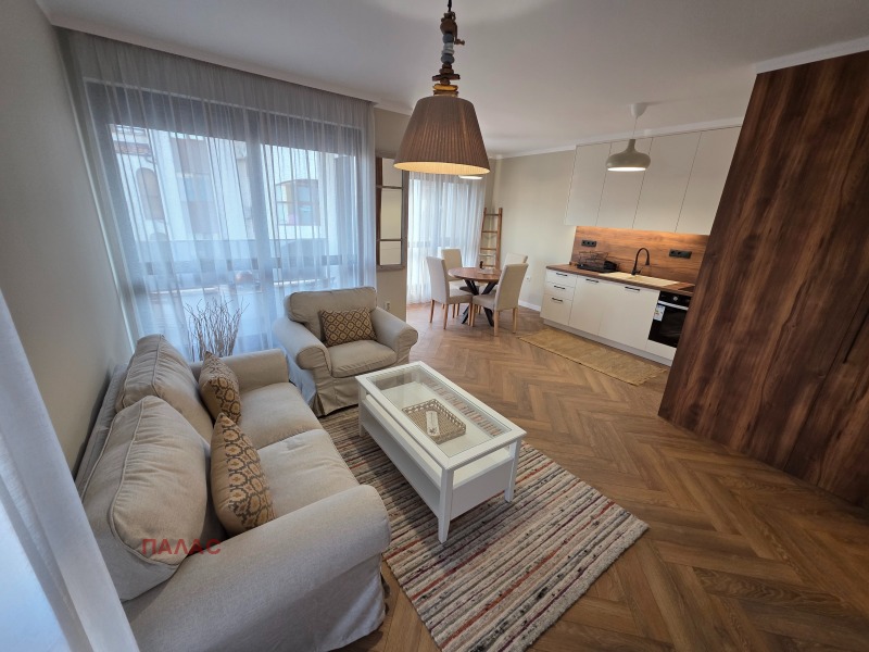 A louer  1 chambre Bourgas , Sarafovo , 72 m² | 21360822 - image [2]
