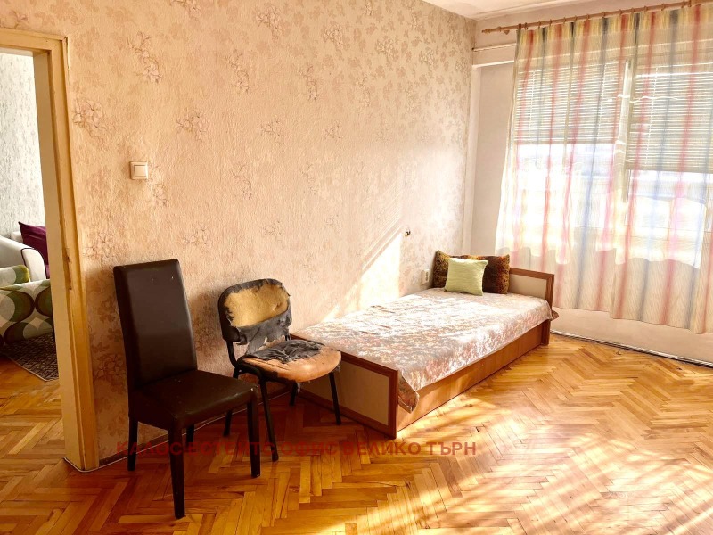 Дава под наем 4-СТАЕН, гр. Велико Търново, Център, снимка 11 - Апартаменти - 53370940