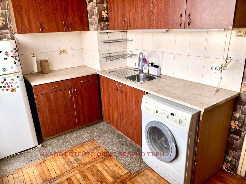 Дава под наем 4-СТАЕН, гр. Велико Търново, Център, снимка 6 - Апартаменти - 53370940