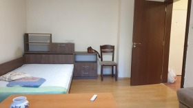 1 chambre Darvenitsa, Sofia 1