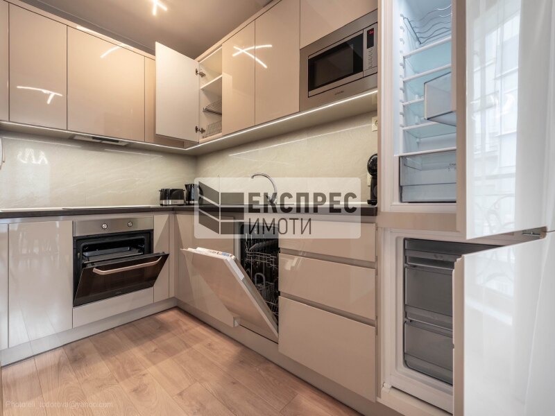 Дава под наем  3-стаен град Варна , Център , 105 кв.м | 14267947 - изображение [4]
