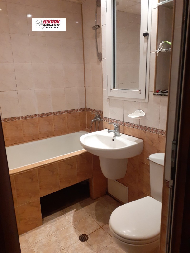 Zu vermieten  2 Schlafzimmer Sofia , Mladost 3 , 90 qm | 12060299 - Bild [7]