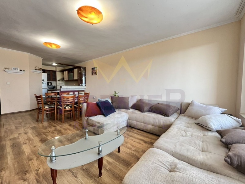 K pronájmu  2 ložnice Varna , Centar , 118 m2 | 16020262 - obraz [2]