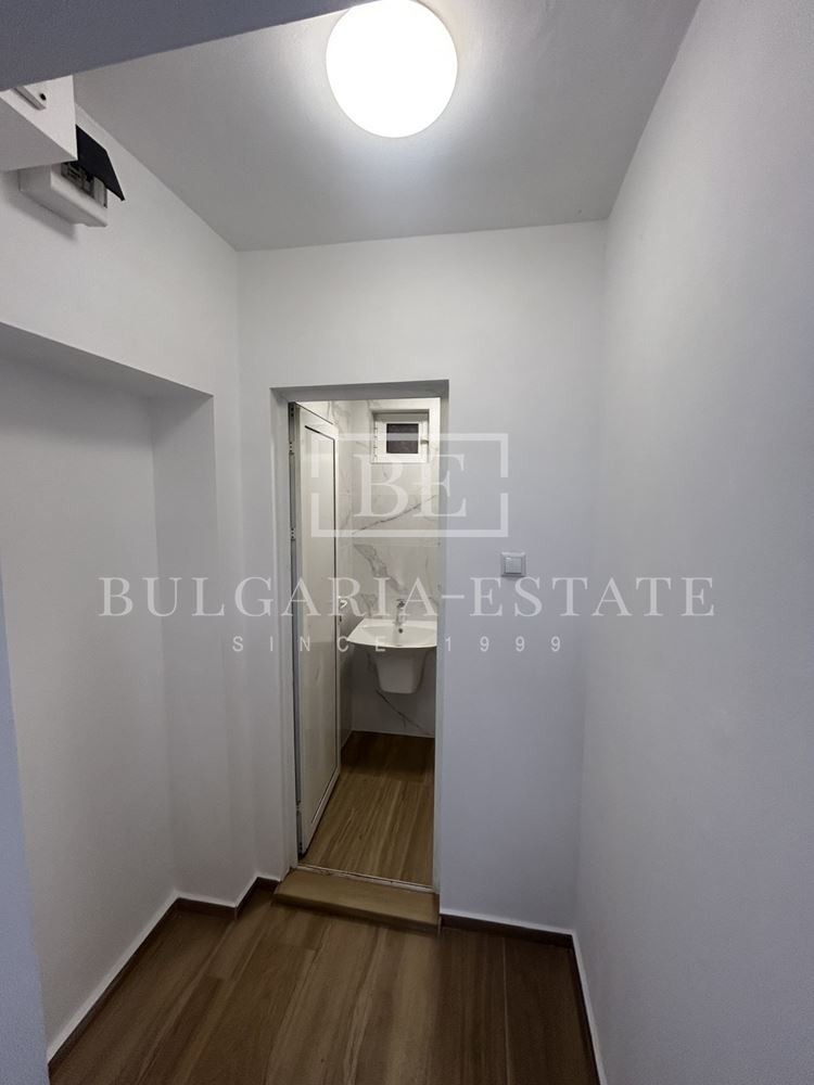 Дава под наем МАГАЗИН, гр. Варна, Център, снимка 3 - Магазини - 52329206