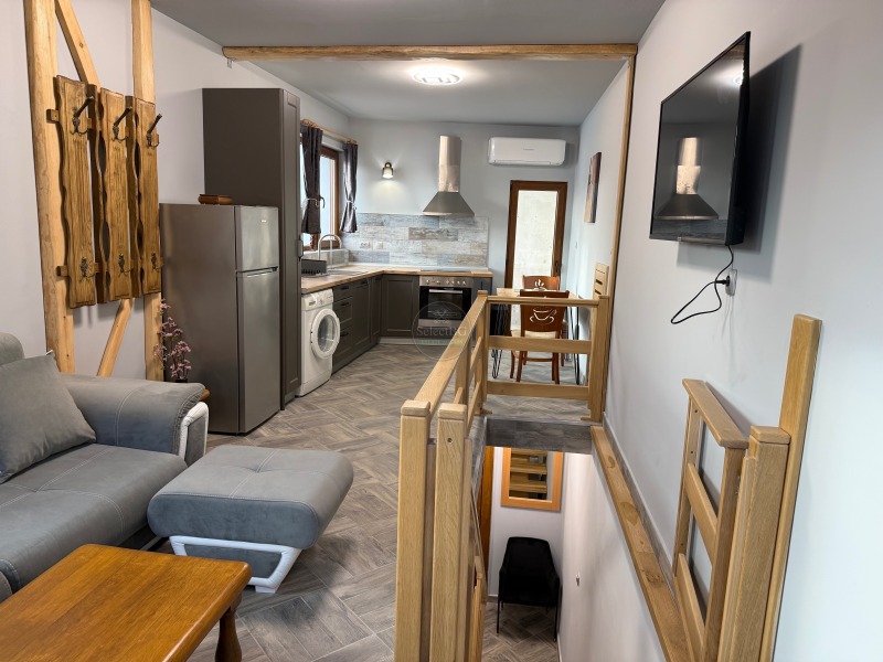 Дава под Наем 2-СТАЕН в град Велико Търново, Стара част - 70 кв.м / 390 € » 762.77 лв., СЕЛЕКТ БГ