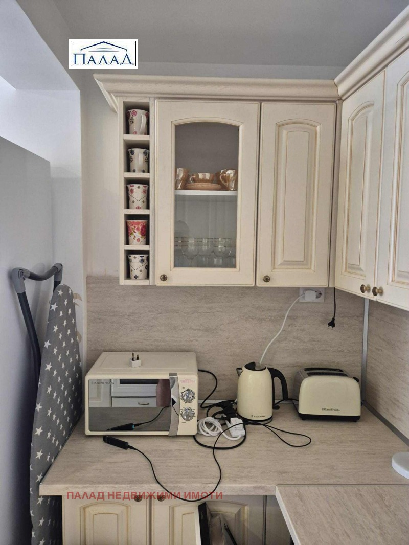 Do wynajęcia  1 sypialnia Warna , Centar , 70 mkw | 69353230 - obraz [5]