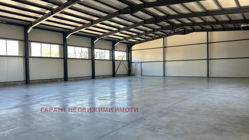 Дава под Наем СКЛАД в град Габрово, Сарани - 460 кв.м / 2 045.17 € » 4 000 лв., ГАРАНТ НЕДВИЖИМИ ИМОТИ