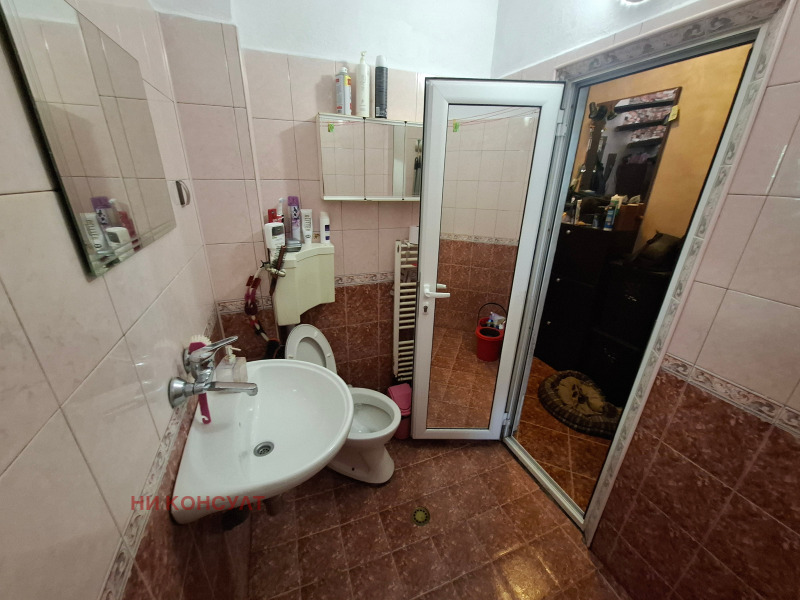 Издаје се  Кућа Софија , Илијанци , 100 м2 | 29407593 - слика [10]