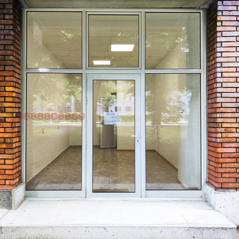 Дава под наем МАГАЗИН, гр. Пловдив, Каменица 1, снимка 2 - Магазини - 52780294