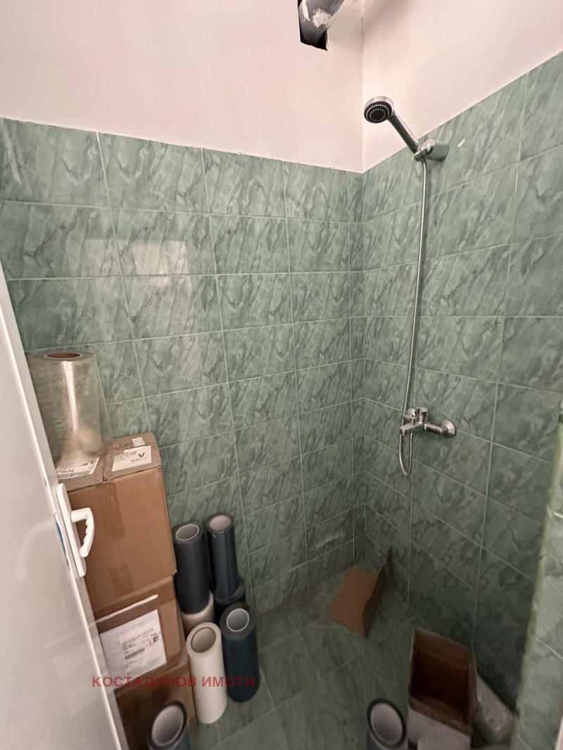 Дава под наем ПРОМ. ПОМЕЩЕНИЕ, гр. Пловдив, Индустриална зона - Тракия, снимка 11 - Производствени сгради - 52154469