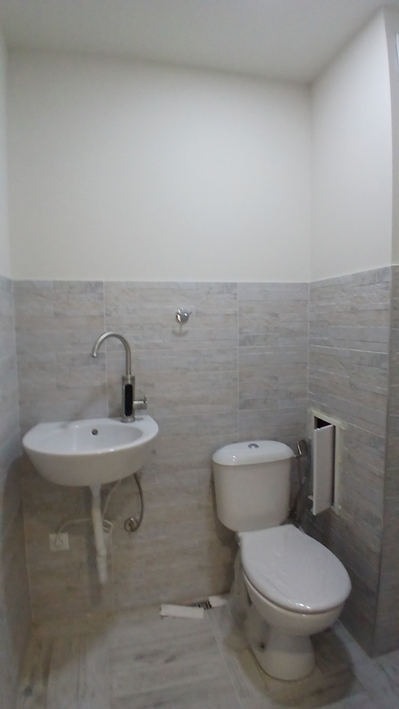 Дава под наем  Офис град Шумен , Център , 37 кв.м | 27440938 - изображение [5]