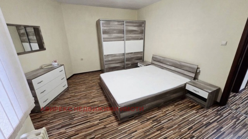 De inchiriat  1 dormitor Plovdiv , Cârșiiaca , 70 mp | 49655417 - imagine [7]