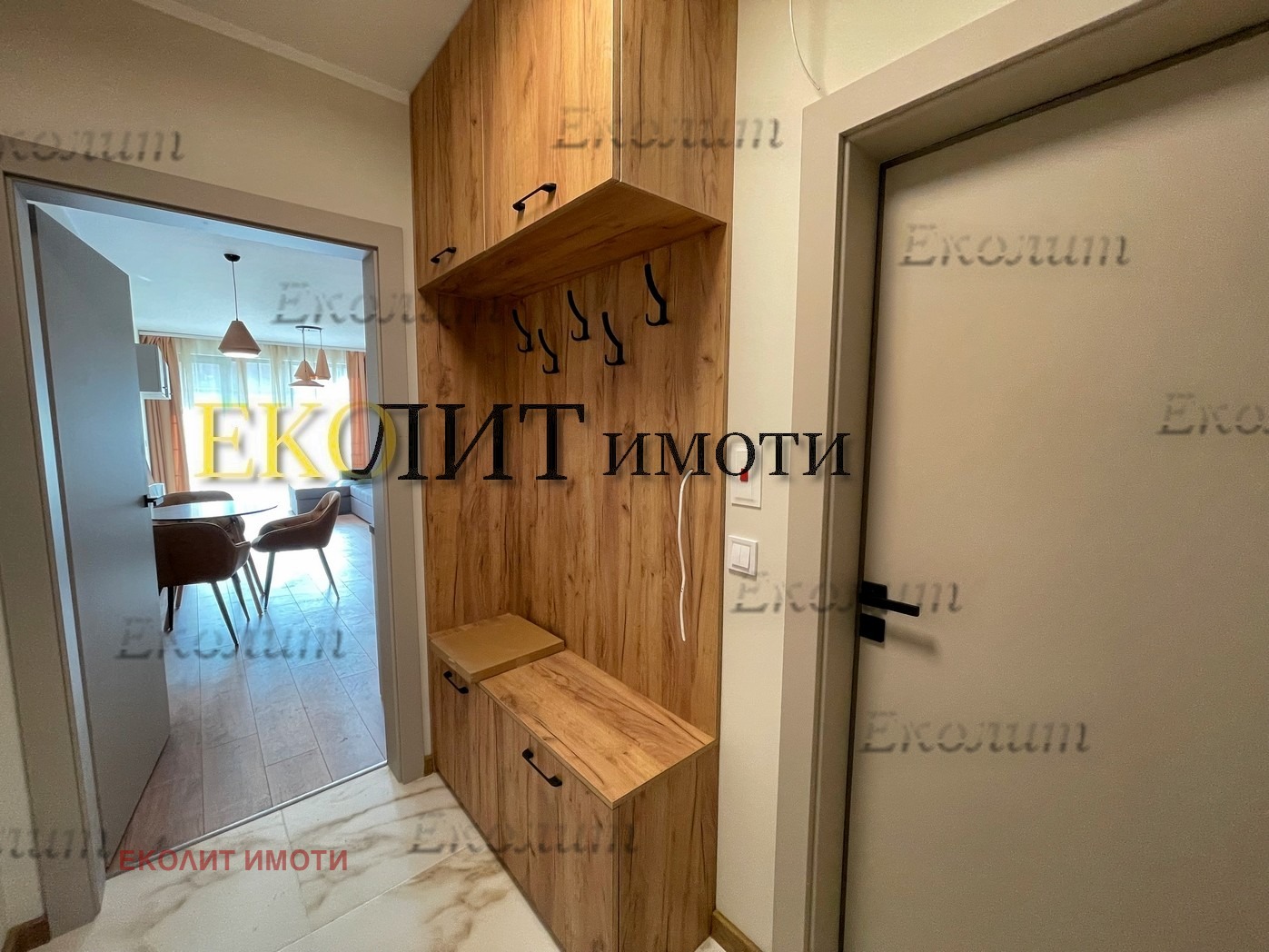 Дава под наем 2-СТАЕН, гр. София, Център, снимка 2 - Апартаменти - 52286570