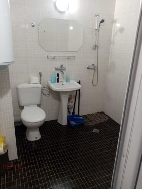 1 bedroom Moshino, Pernik 7