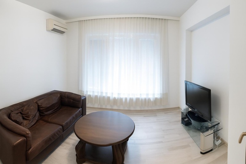Kiralık  1 yatak odası Plovdiv , Centar , 70 metrekare | 54947235 - görüntü [3]