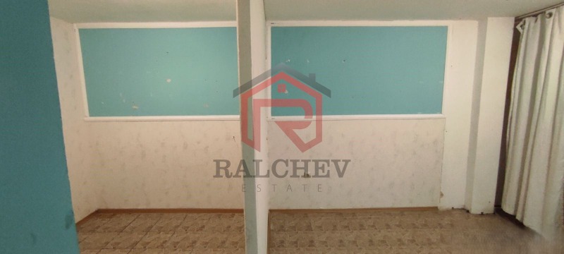 Дава под наем ОФИС, гр. Варна, Колхозен пазар, снимка 10 - Офиси - 53200586