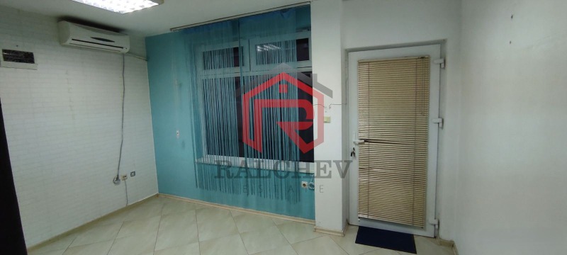 Дава под наем ОФИС, гр. Варна, Колхозен пазар