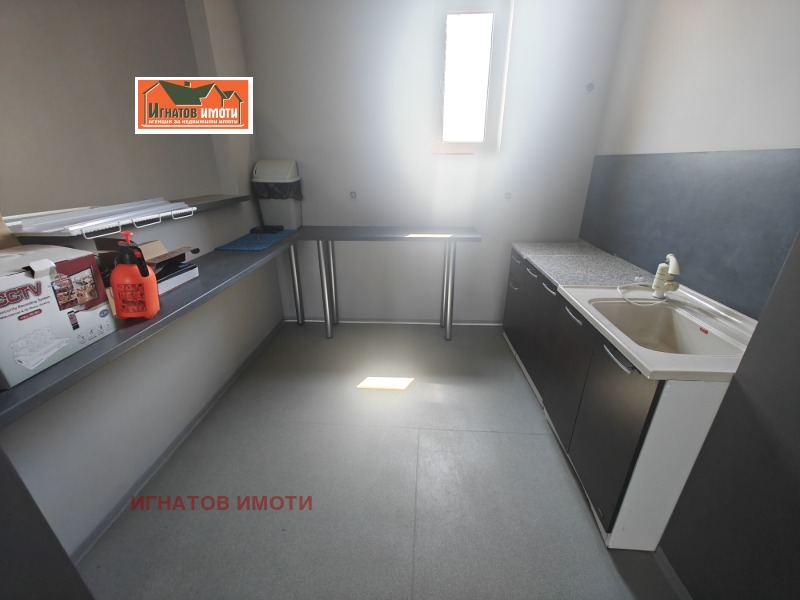 Дава под наем МАГАЗИН, с. Гелеменово, област Пазарджик, снимка 12 - Магазини - 52163565