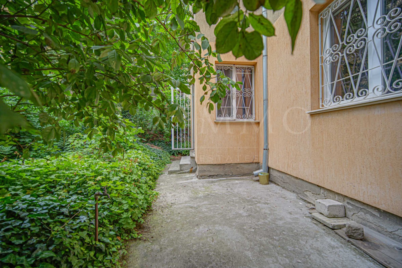 Дава под наем 3-СТАЕН, гр. София, Център, снимка 13 - Апартаменти - 55693715