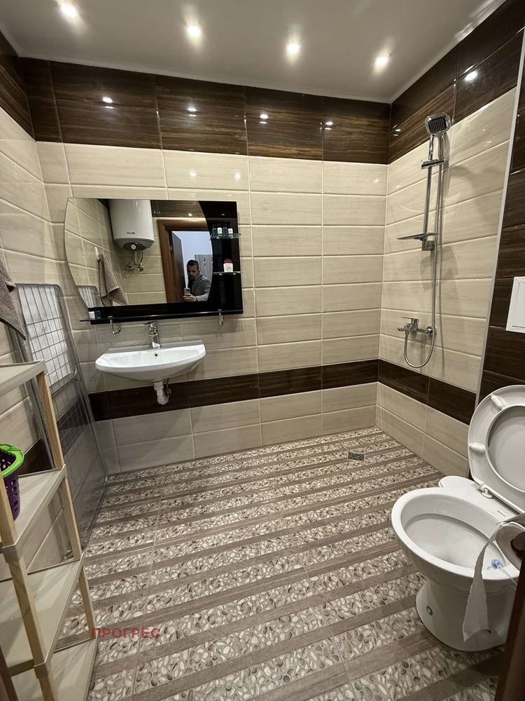 Te huur  1 slaapkamer Plovdiv , Mladezjki Chalm , 70 m² | 36019741 - afbeelding [10]