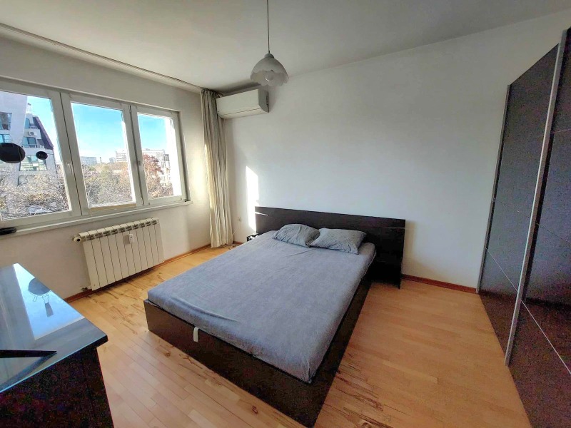 Издаје се  1 спаваћа соба Софија , Иван Вазов , 68 м2 | 38492397 - слика [5]