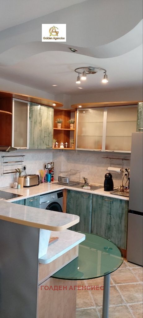Zu vermieten  1 Schlafzimmer Stara Zagora , Zentar , 76 qm | 58293594 - Bild [4]