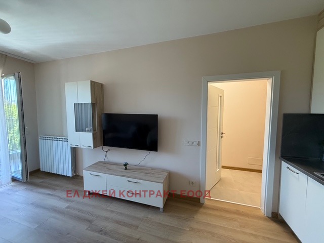Издаје се  1 спаваћа соба Софија , Овча купел , 70 м2 | 73489342 - слика [2]