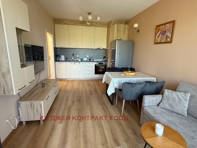 Издаје се  1 спаваћа соба Софија , Овча купел , 70 м2 | 73489342