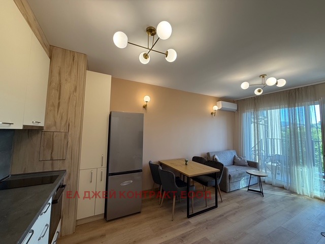 Издаје се  1 спаваћа соба Софија , Овча купел , 70 м2 | 73489342 - слика [4]