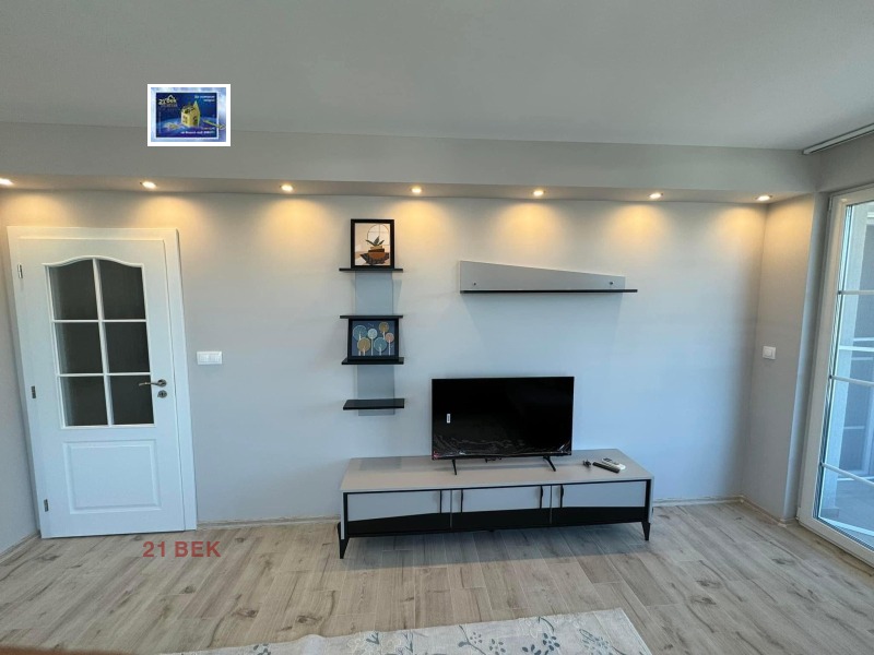 Til leie  1 soverom Plovdiv , Karsjijaka , 54 kvm | 48483969 - bilde [3]
